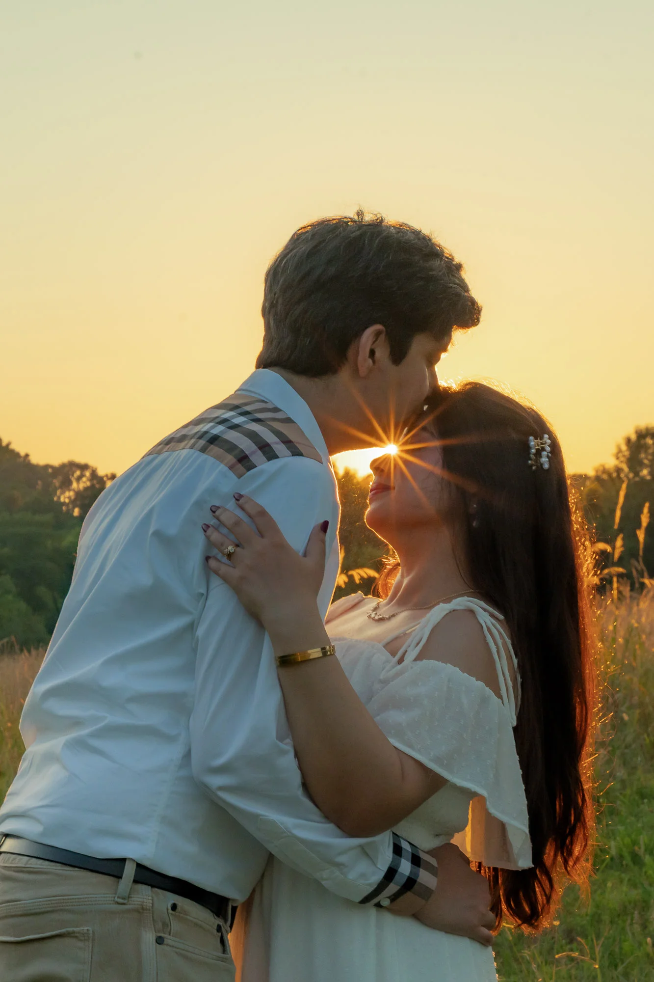 couple-photo-golden-hour