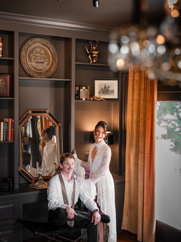 couple-shot-abbott-mansion